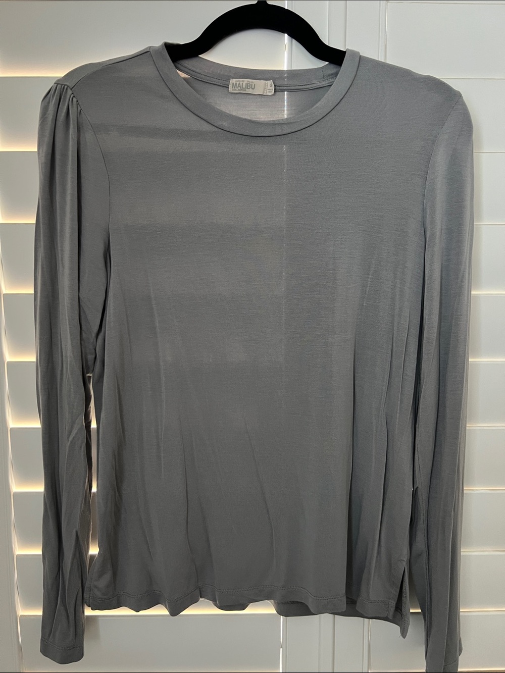 Barefoot Dreams long sleeve lounge tee